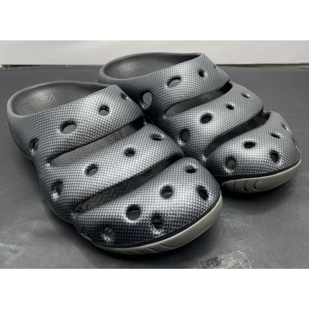 KEEN Yogui Arts Slipper Graphite Slip On Clogs Ye Shoes Mens Size 10 FAST SHIP - Picture 9 of 15